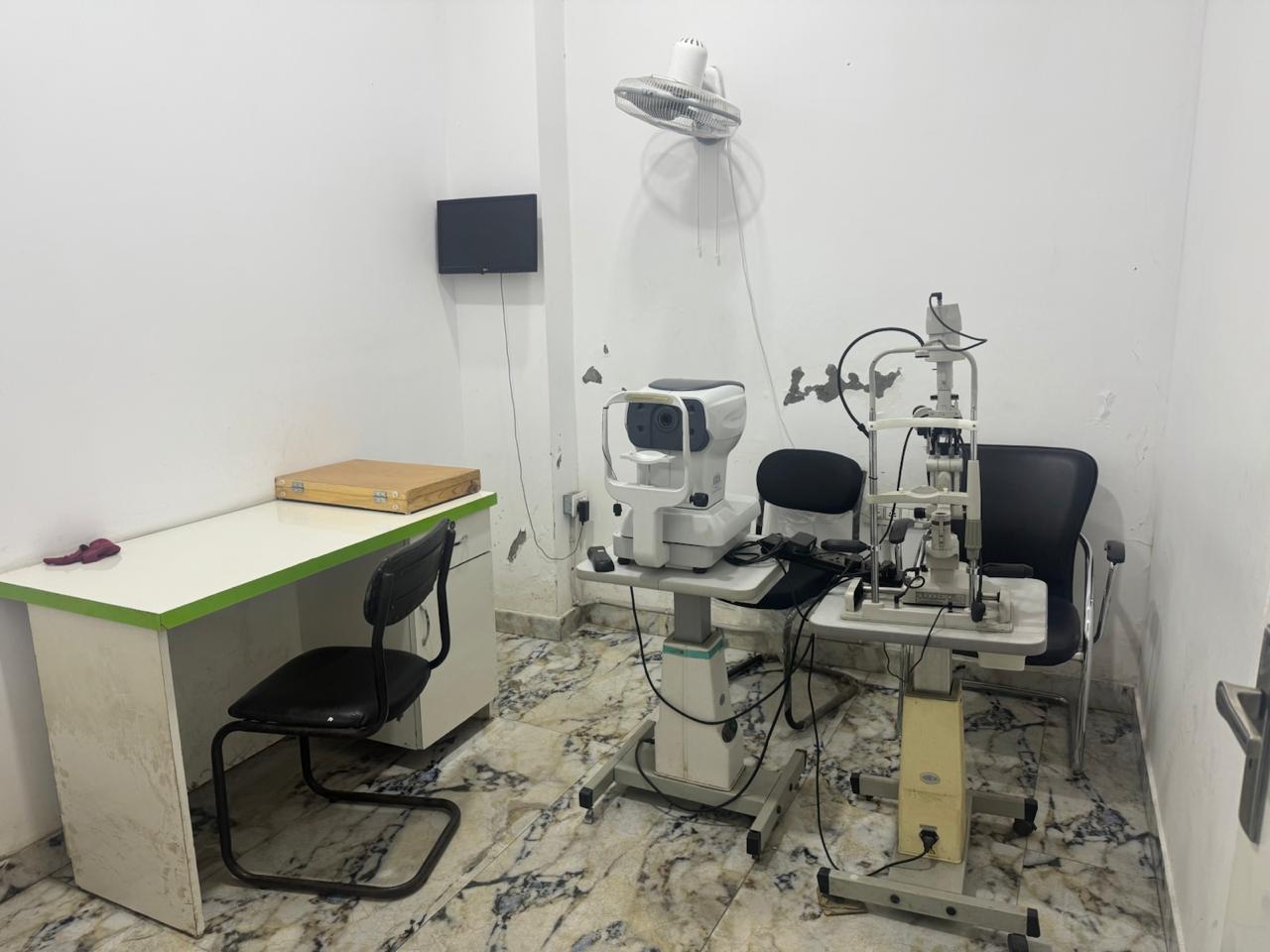 Eye Examination Room